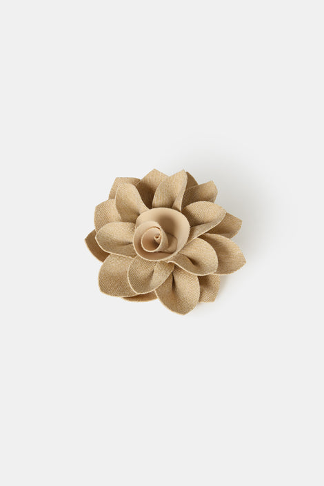 FLOWER BROOCH