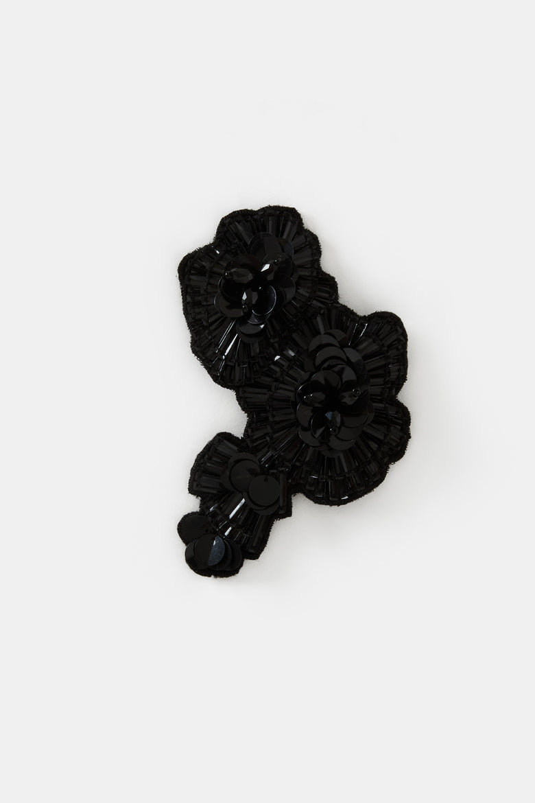 Ussia Brooch   1